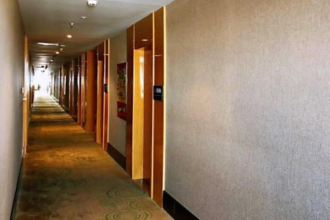 Greentree Inn Jiangsu Wuxi Jiangyin Zhouzhuang Shiji Avenue Business Hotel Buitenkant foto